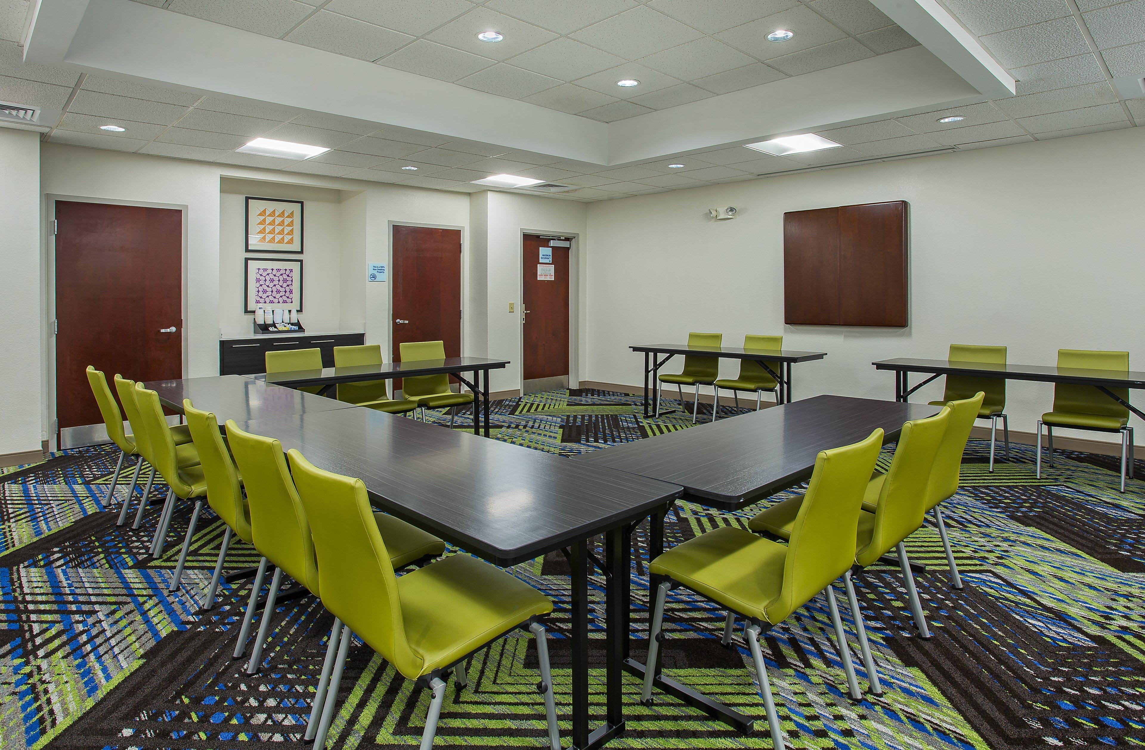 Holiday Inn Express & Suites Lebanon-Nashville Area By Ihg Esterno foto