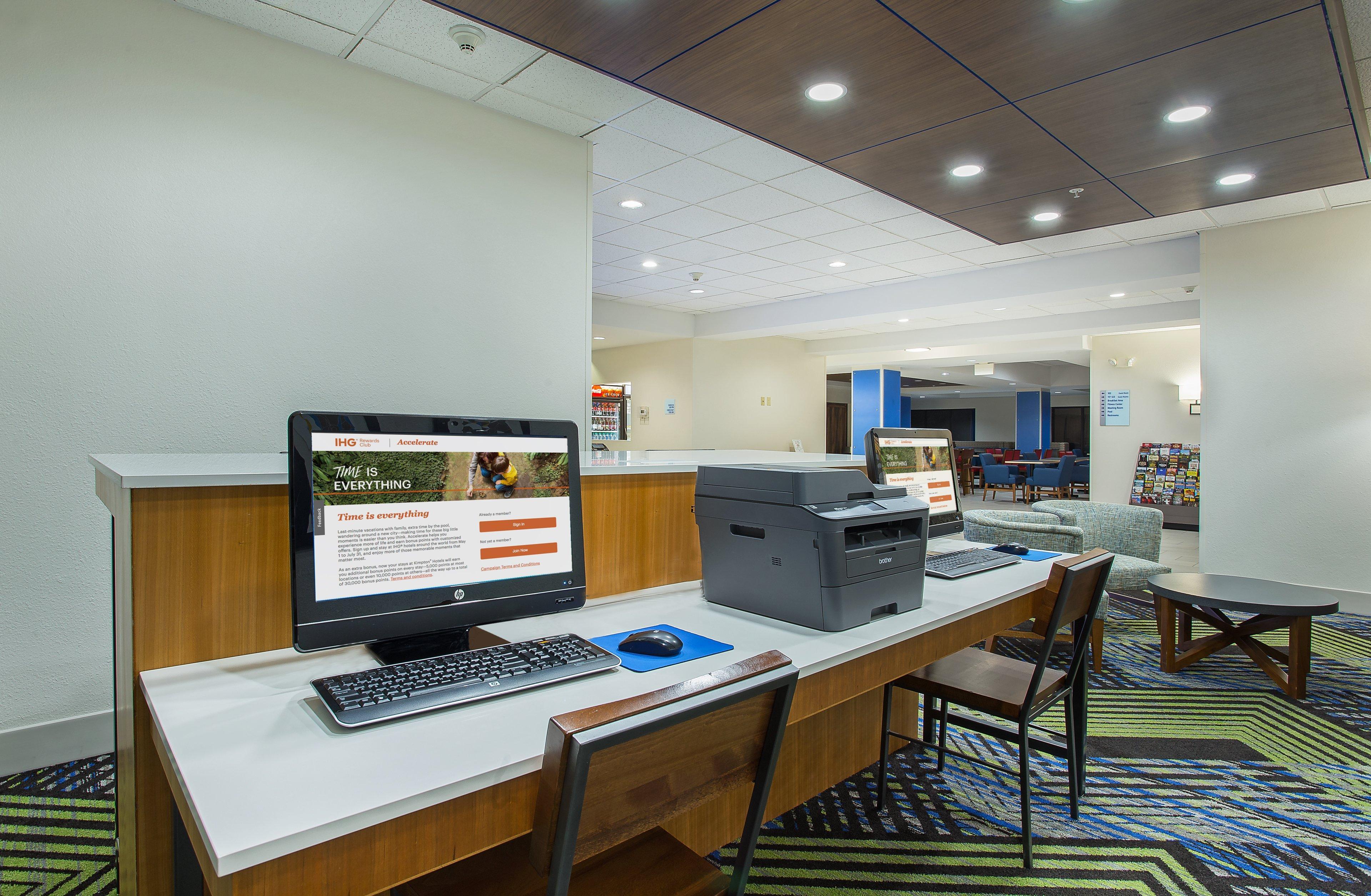 Holiday Inn Express & Suites Lebanon-Nashville Area By Ihg Esterno foto